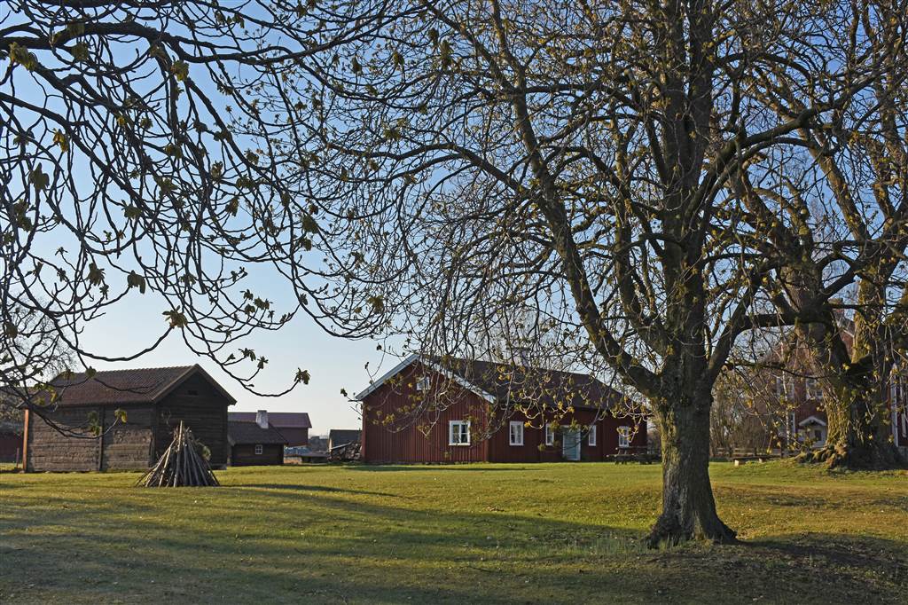 Hembygdsparken inför Valborgshelgen.